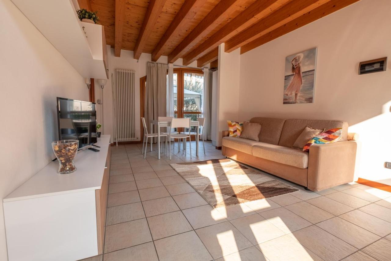 Happy Guest Apartments - Lake & Relax Riva di Solto Exterior foto